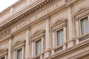 Bankitalia: a maggio +0,8% prestiti a famiglie e imprese